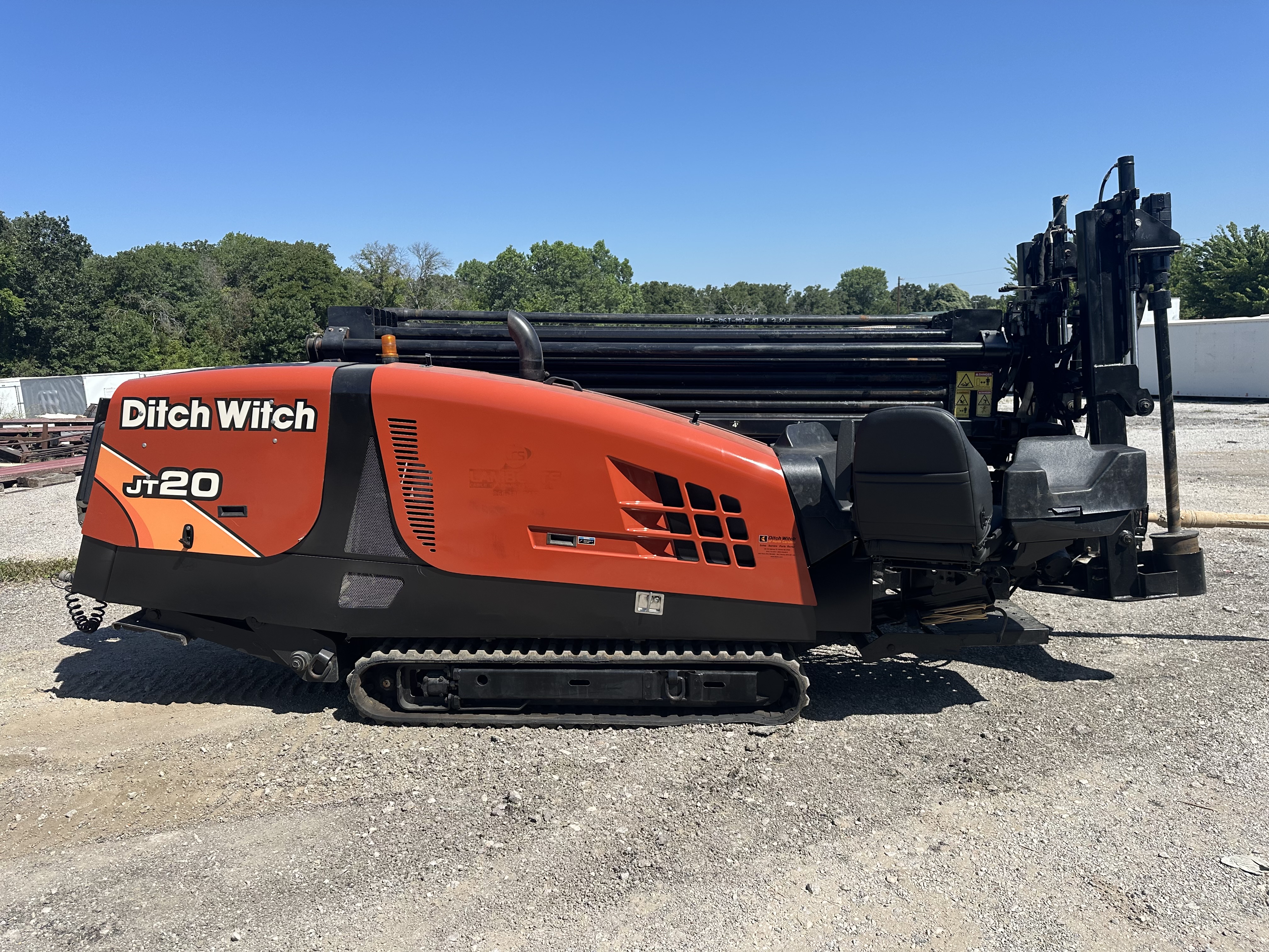 15 Ditch Witch JT20 Drill