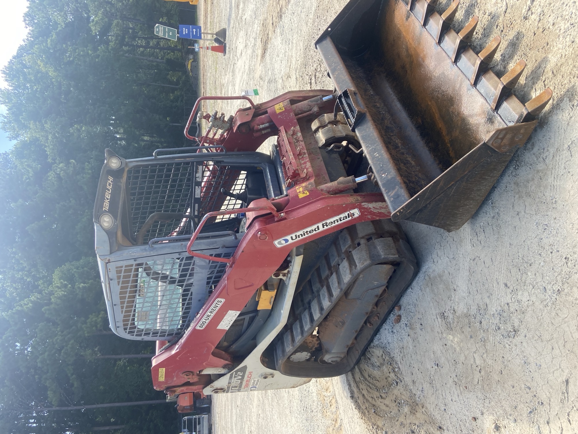 2021 Takeuchi TL10 skid steer - Image 1