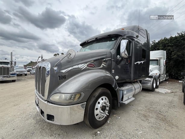 2009 PETERBILT 387