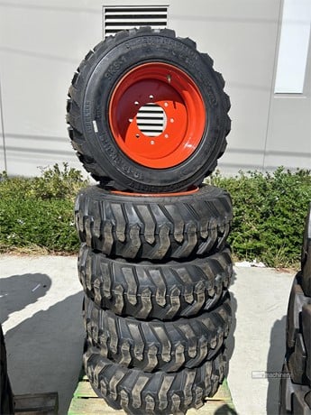 2026 DURAMAX AIR TIRES & RIMS - Image 1