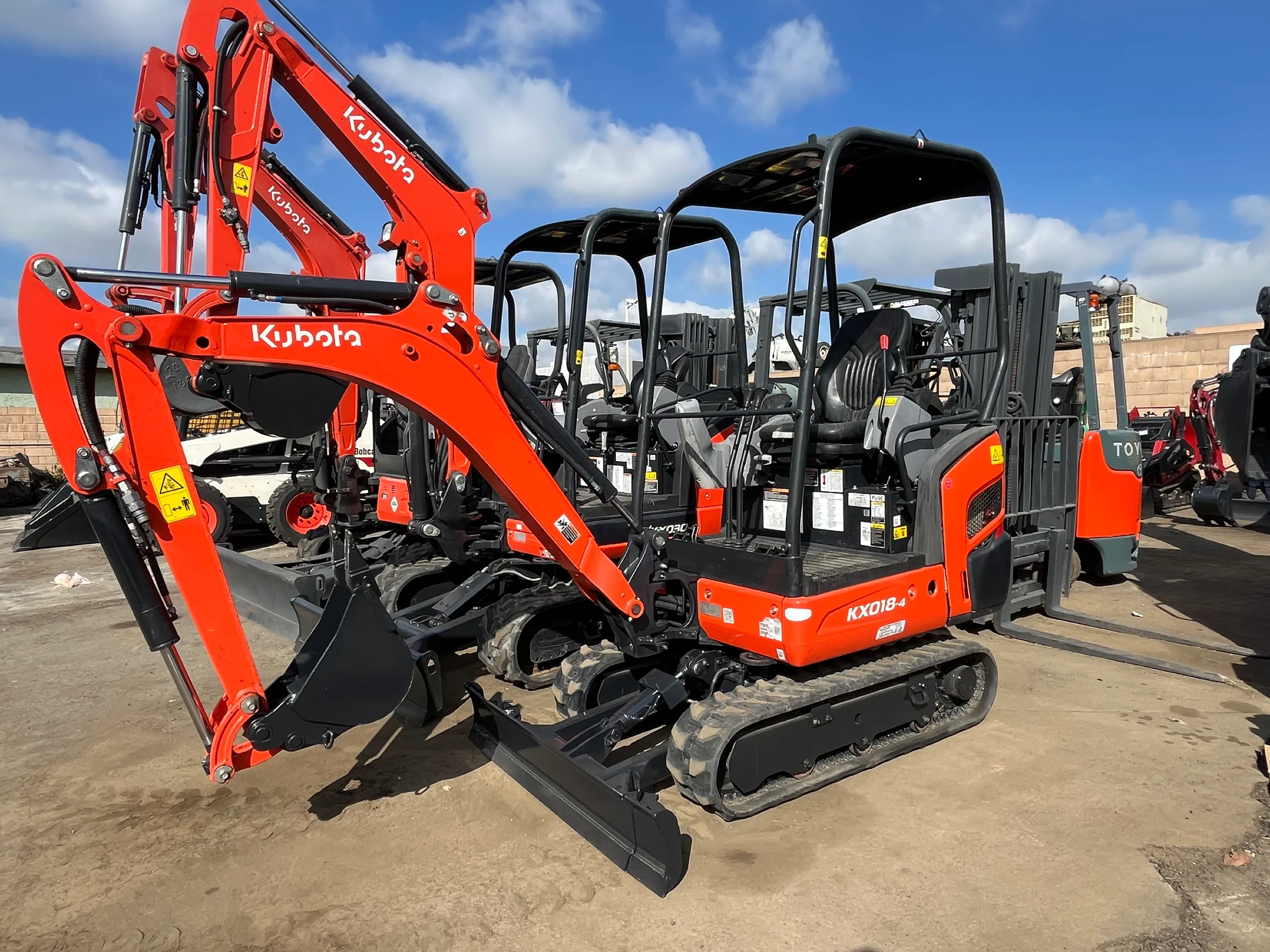 2022 KUBOTA KX018-4